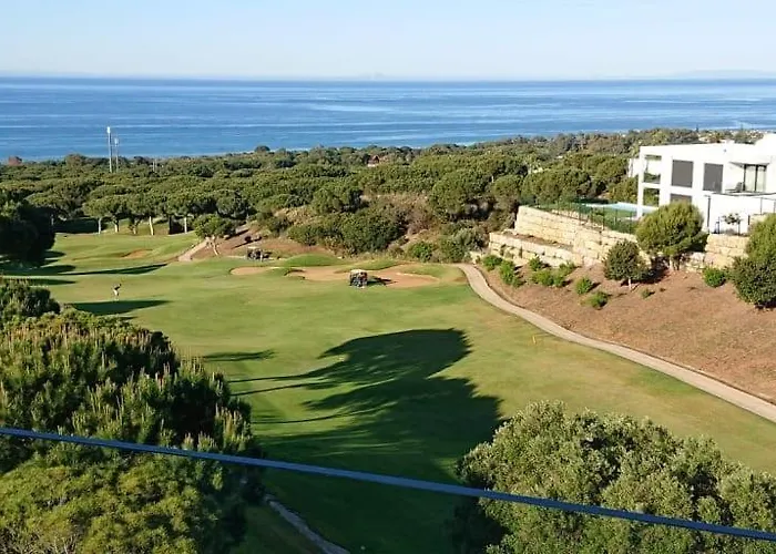 La Solera, Villa