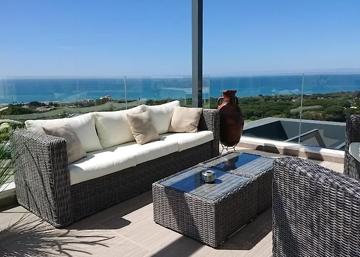 La Solera, Villa *